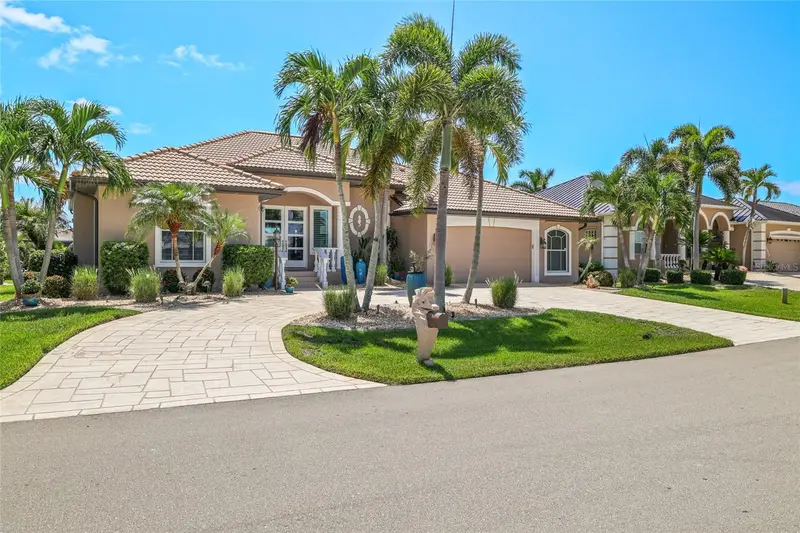 1317 Pine Siskin Dr, FL