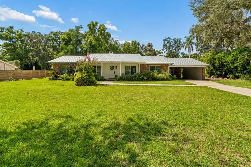 909 Tomlinson Dr, FL