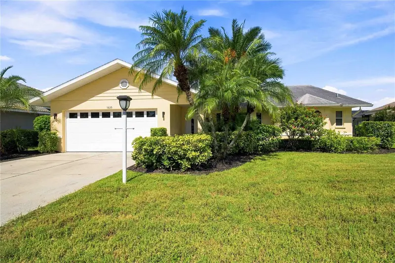 5833 Carriage Dr, FL