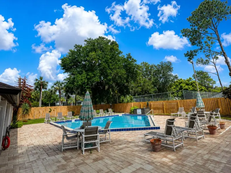 2477 Tahoe Cir #2477, FL