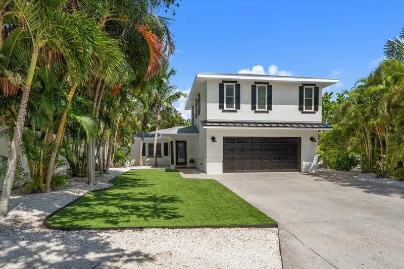 1907 Bay Blvd, FL