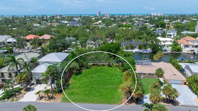 4950 Commonwealth Dr, FL