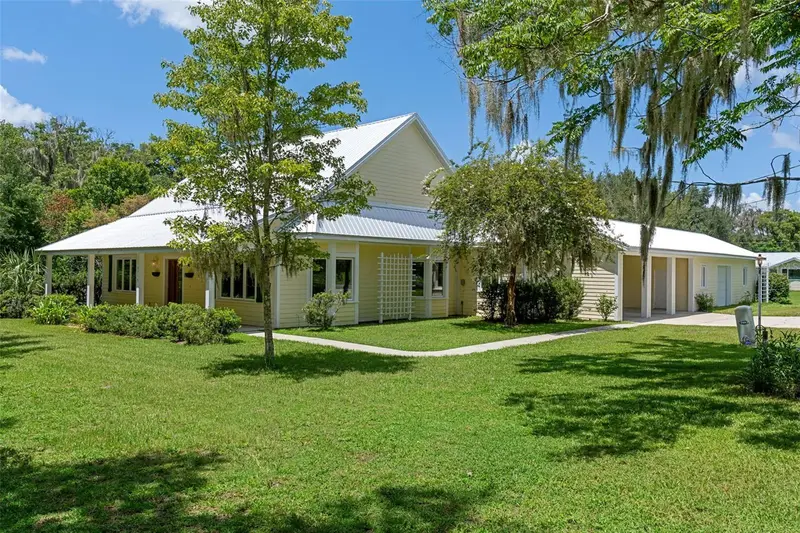 8779 E Orange Ave, FL