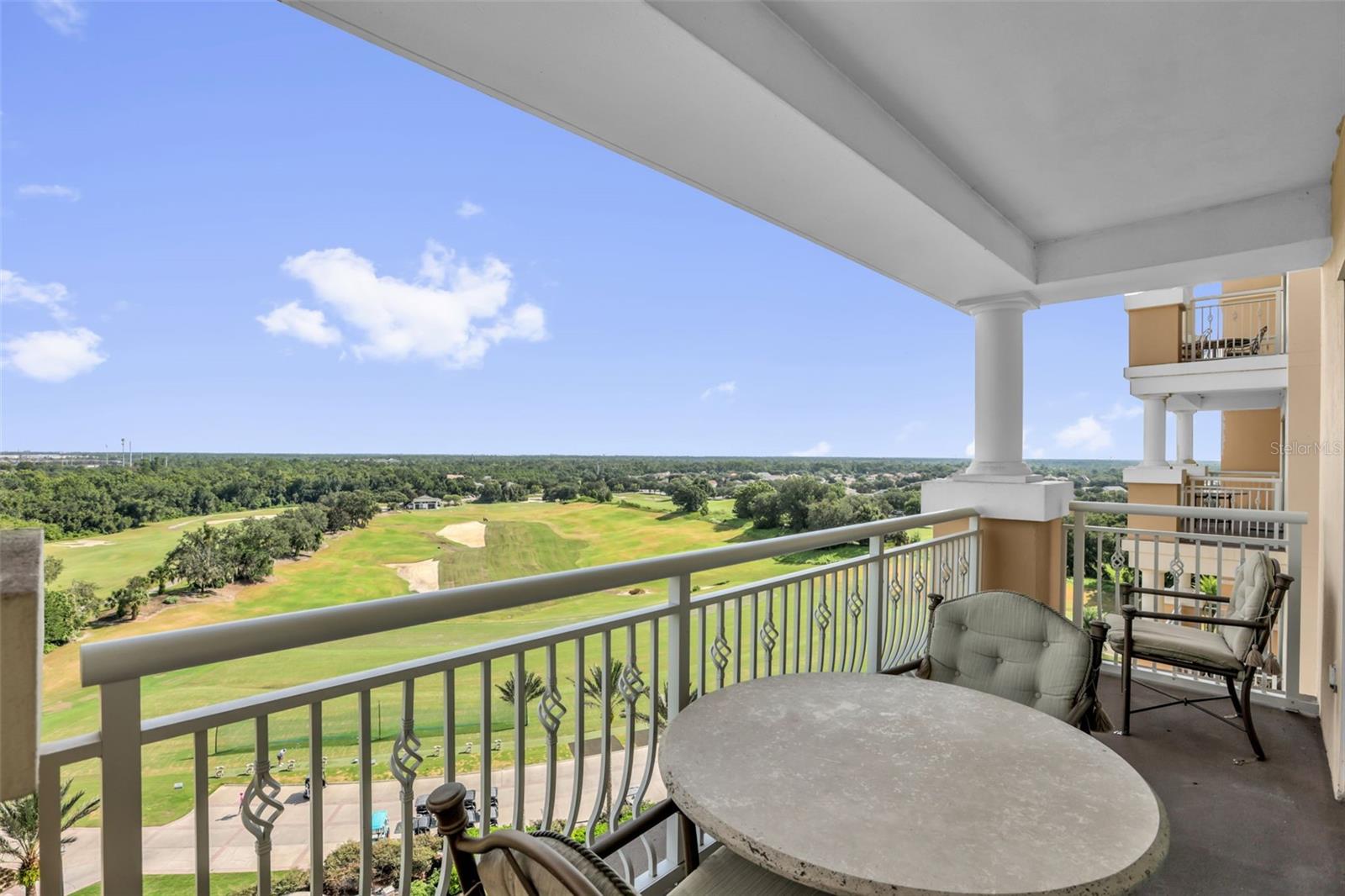 7593 Gathering Dr #707, FL