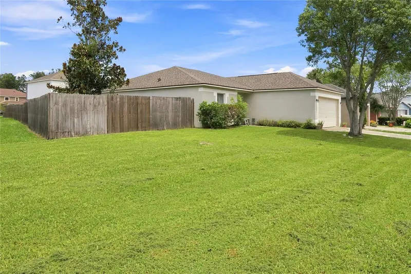 4243 Mendenwood Ln, FL