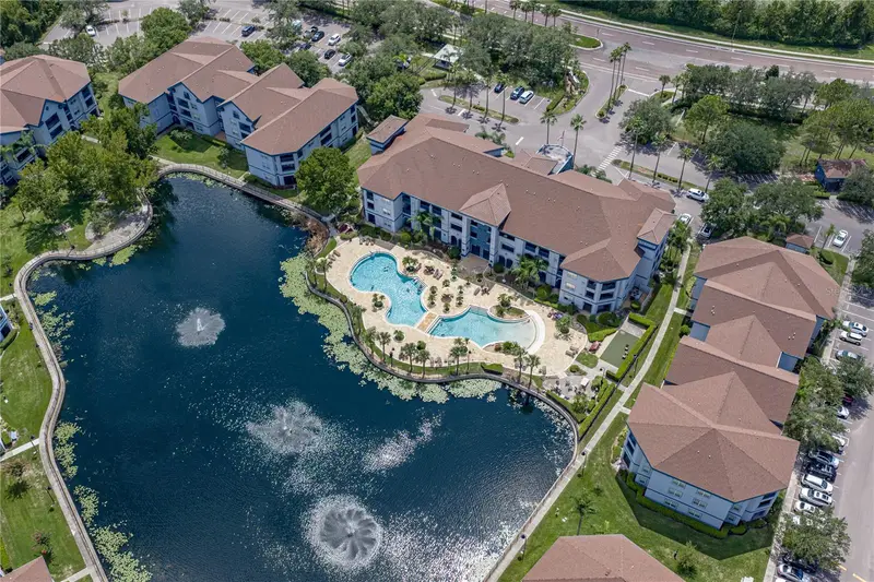 1640 Villa Capri Cir #301, FL