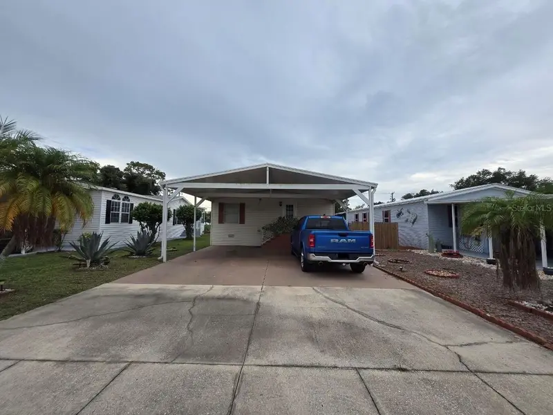 8323 Fantasia Park Way, FL