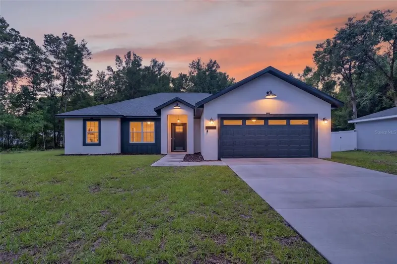 1 Walnut Dr, FL