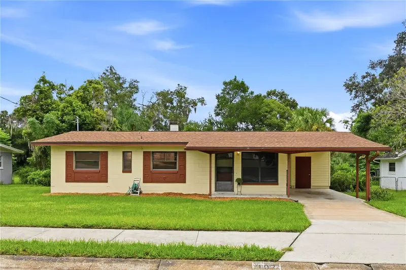 107 Oak St, FL