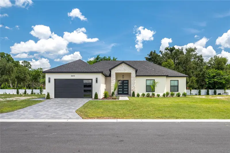 5410 Parker Estates Loop, FL