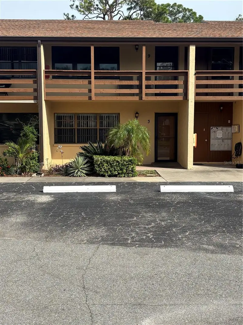 9 Quails Run Blvd #3, FL