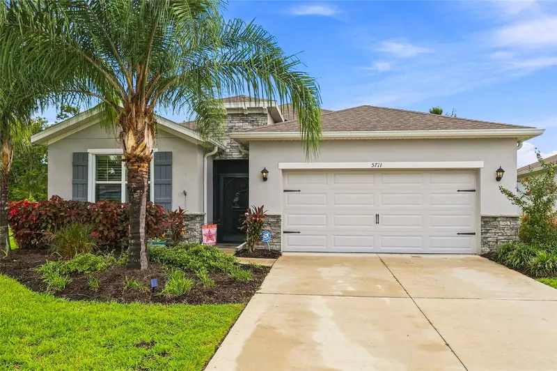 5711 Oak Bridge Ct, FL