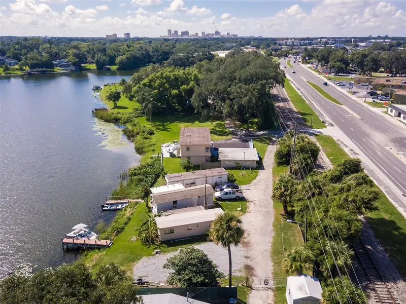 3643 N Orange Blossom Trl, FL