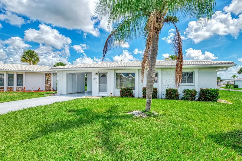393 Circlewood Dr #Z3, FL