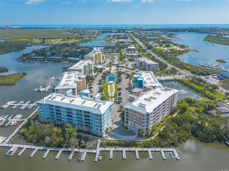3 Riverwalk Dr #602, FL