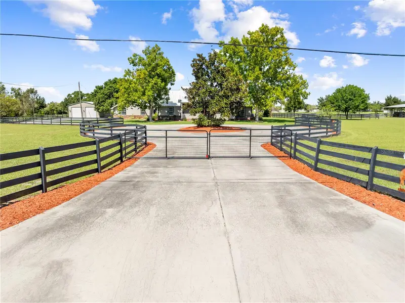 1868 Druliner Rd, FL