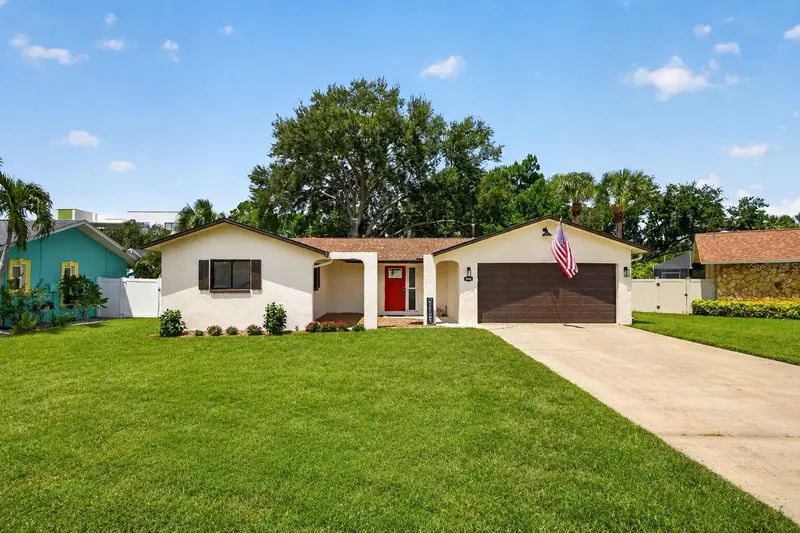 6170 Sundown Dr, FL