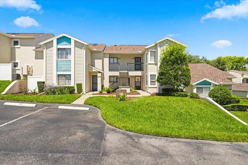 9436 Nakoma Way #9436, FL