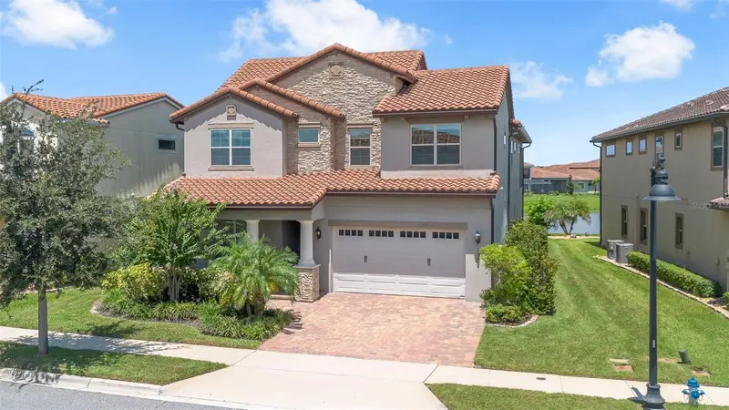 13031 Stanthorne Ave, FL