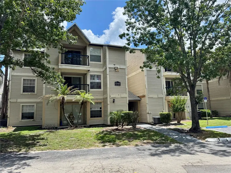 1948 Lake Atriums Cir #119, FL