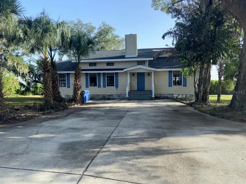 9901 Davis St, FL
