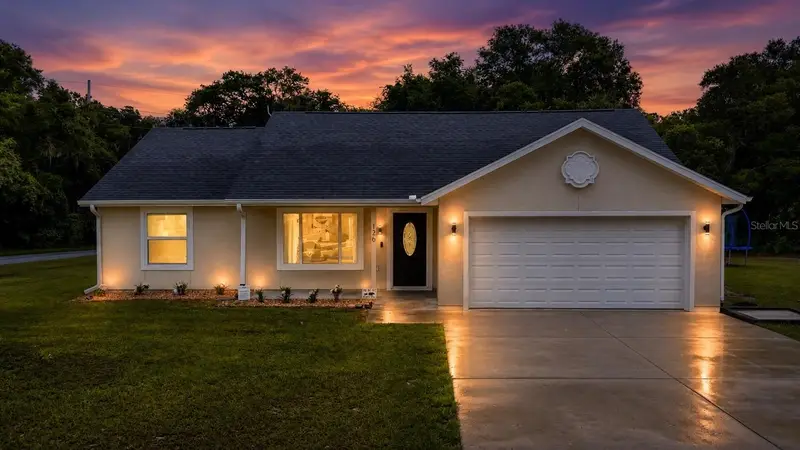 126 Locust Radl, FL