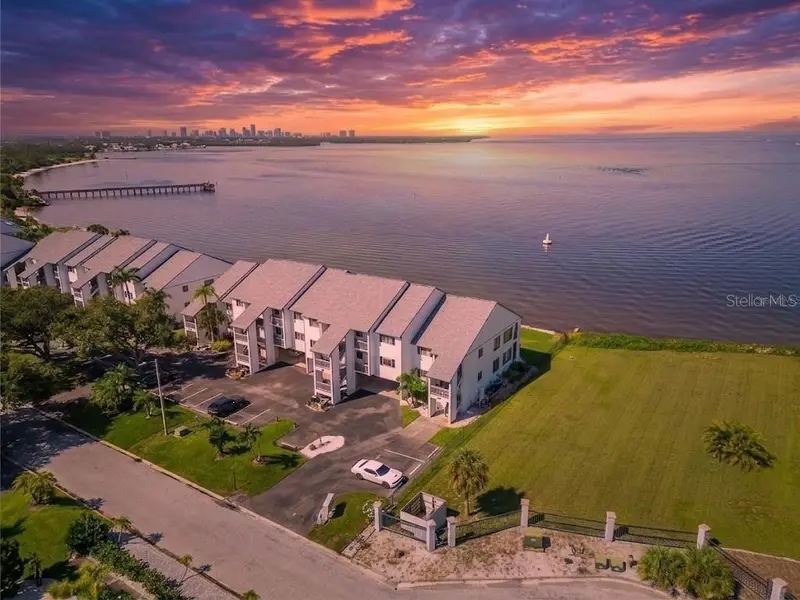 828 Bahia Del Sol Dr #59, FL