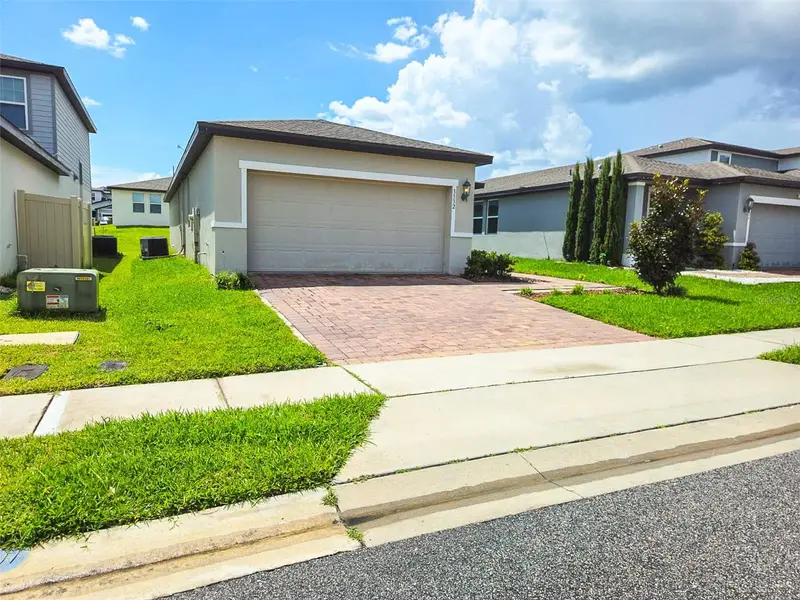 3532 Monaco Ln, FL