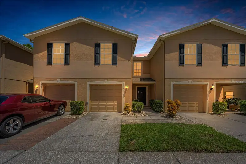 8013 Sutton Terrace Ln, FL