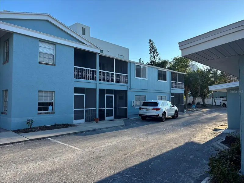 170 Roosevelt Dr #17, FL