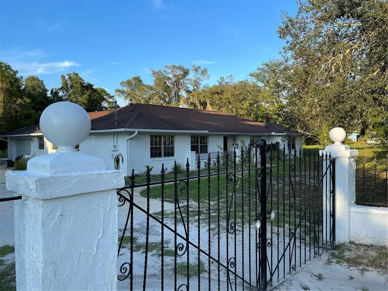230 Bay Meadow Rd, FL