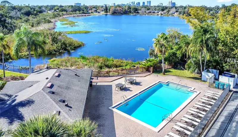 3004 Plaza Terrace Dr #3004, FL