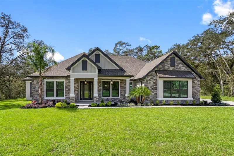 17558 Lippizan Ln, FL