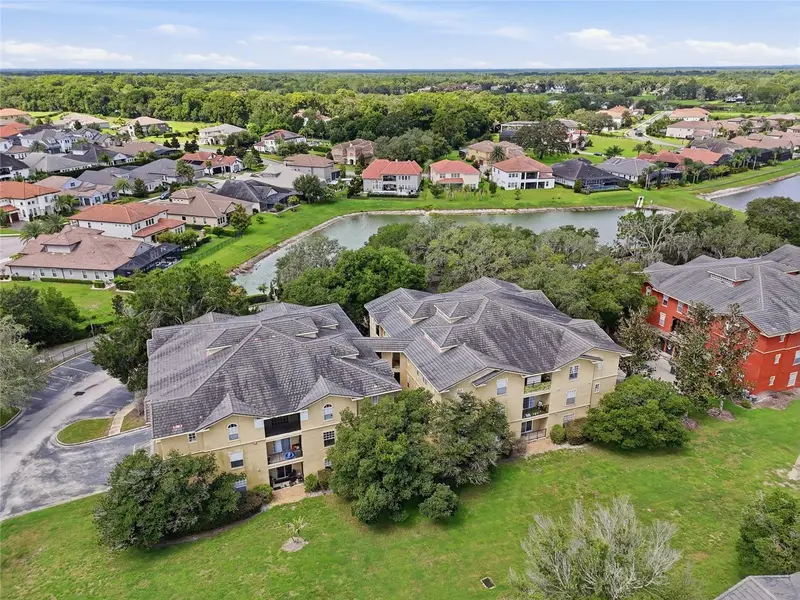 114 Vista Verdi Cir #112, FL
