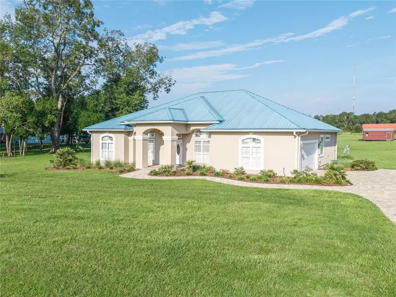 254 Sw Nightshade Dr, FL