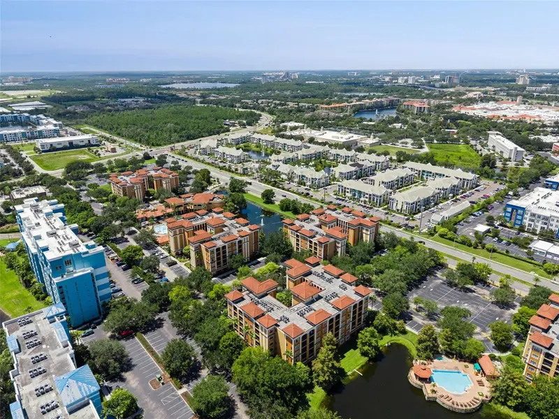 12539 Floridays Resort Dr #102d, FL