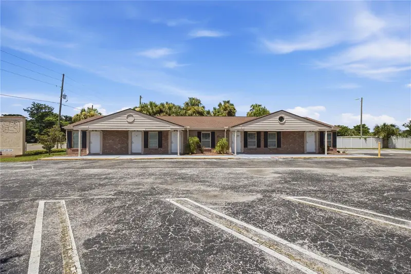 4911 State Road 54, FL