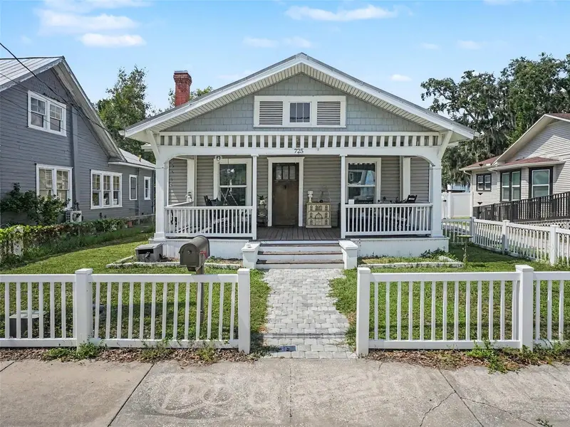 725 Mabbette St, FL