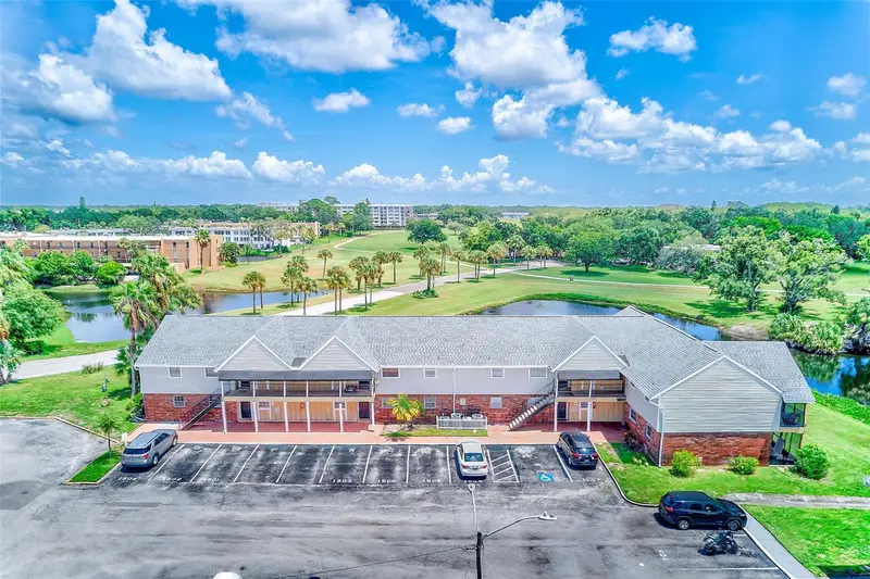 200 Country Club Dr #1501, FL