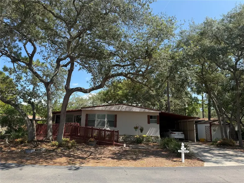 112 E Plantation Blvd, FL