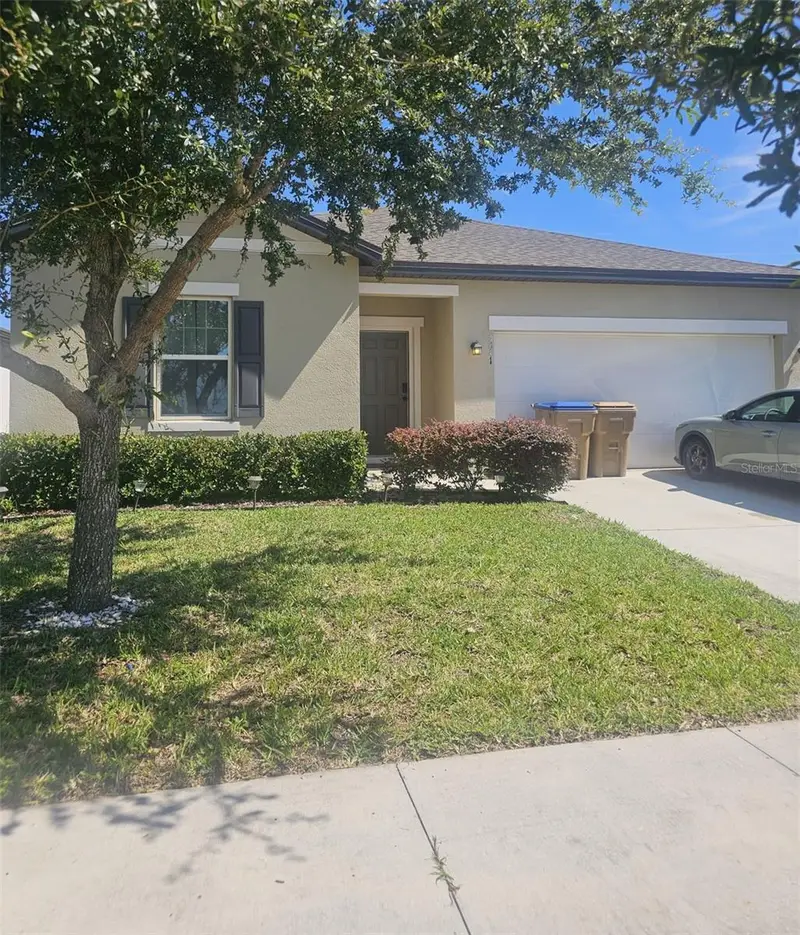 5841 Bullock Pl, FL