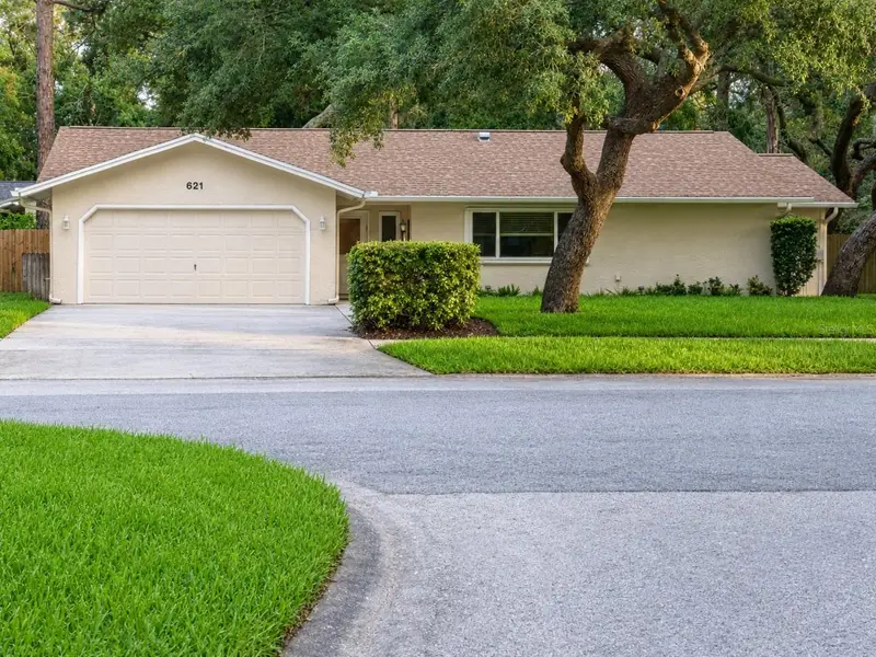 621 Timber Ln, FL