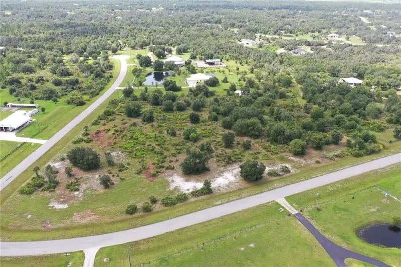 40710 11th Ave E, FL