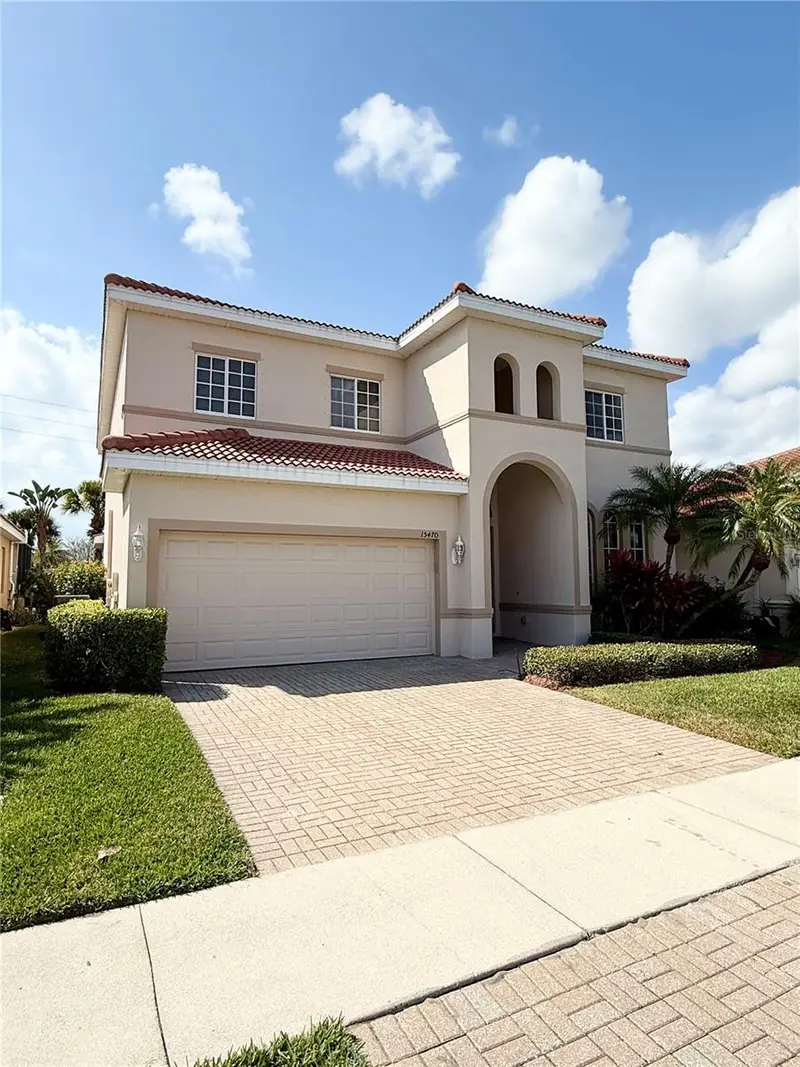 15470 Laguna Hills Dr, FL