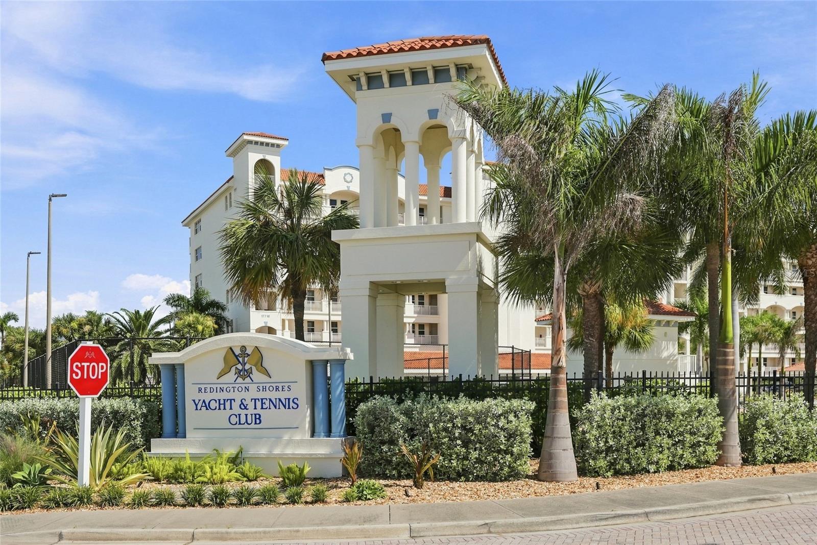 17735 Gulf Blvd #204, FL