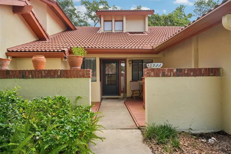 67 Village Cir #67, FL