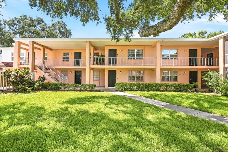 4702 Michael Ct #142, FL