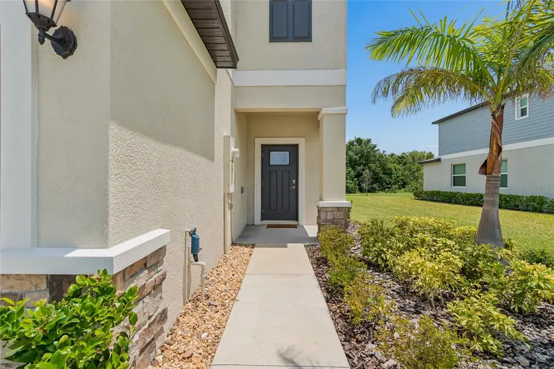222 Tulip Banded Way, FL