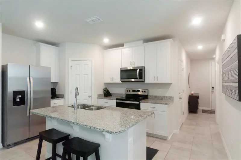 1610 Grand Rue Dr, FL