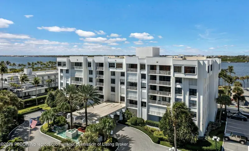 2860 S Ocean Blvd #208, FL